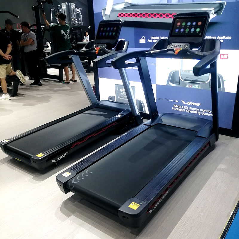 XG-V7T PulsXG-V7T Puls XG-V7T Puls ID:1716 健身房商用跑步機(jī)